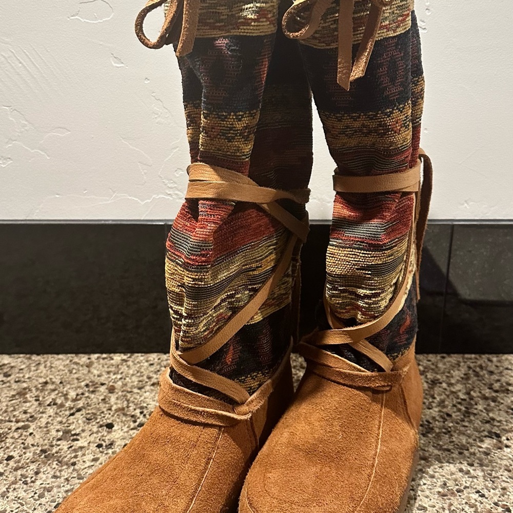 Steger Mukluks